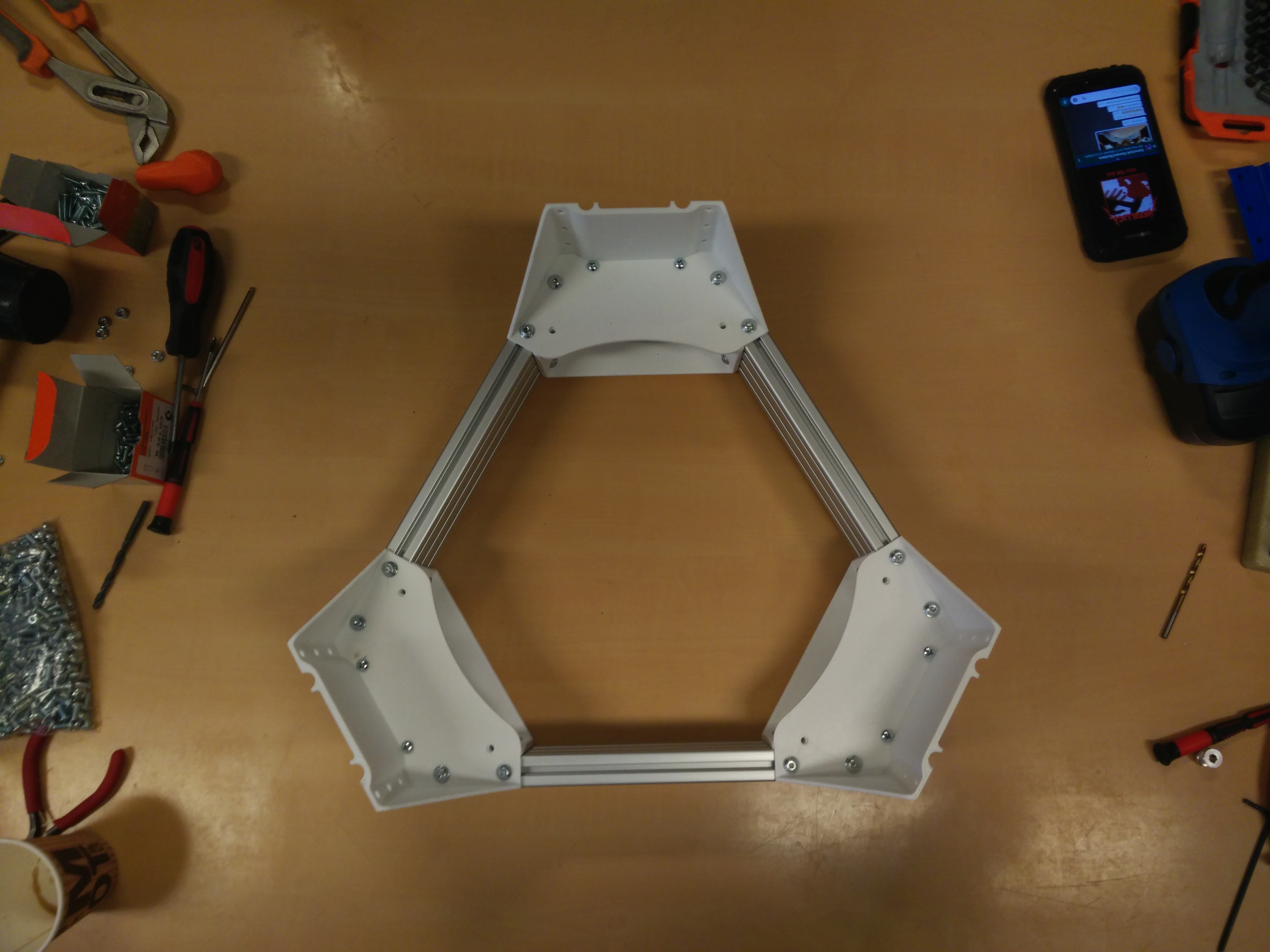 Image of 3 identical bottom vertices with 2060 and steppers mounted